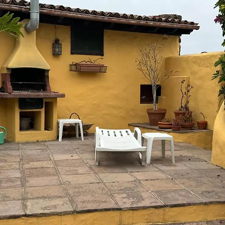 Oasis Hill Botanical Garden