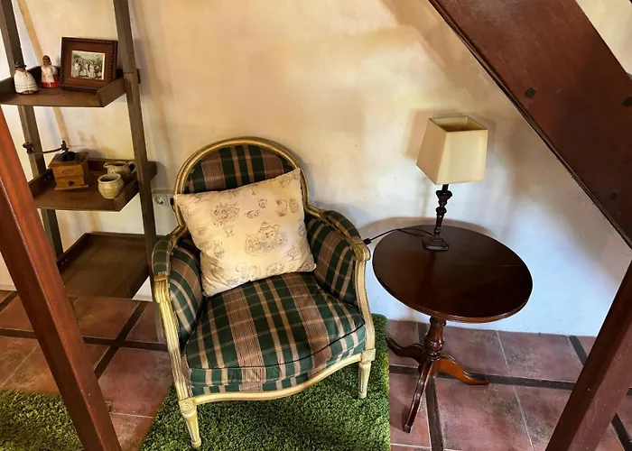 Hytte Oasis Hill Botanical Garden *