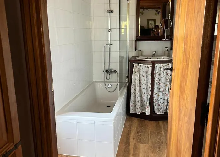 Oasis Hill Botanical Garden