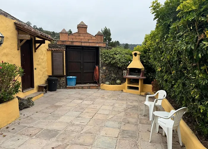 بيت خشبي Oasis Hill Botanical Garden إيكود ذي لوس فينوس