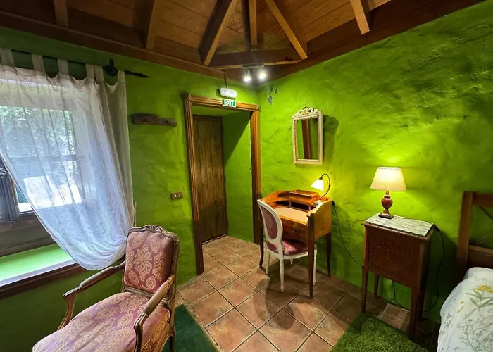 Oasis Hill Botanical Garden إيكود ذي لوس فينوس