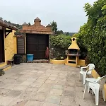 بيت خشبي Oasis Hill Botanical Garden إيكود ذي لوس فينوس